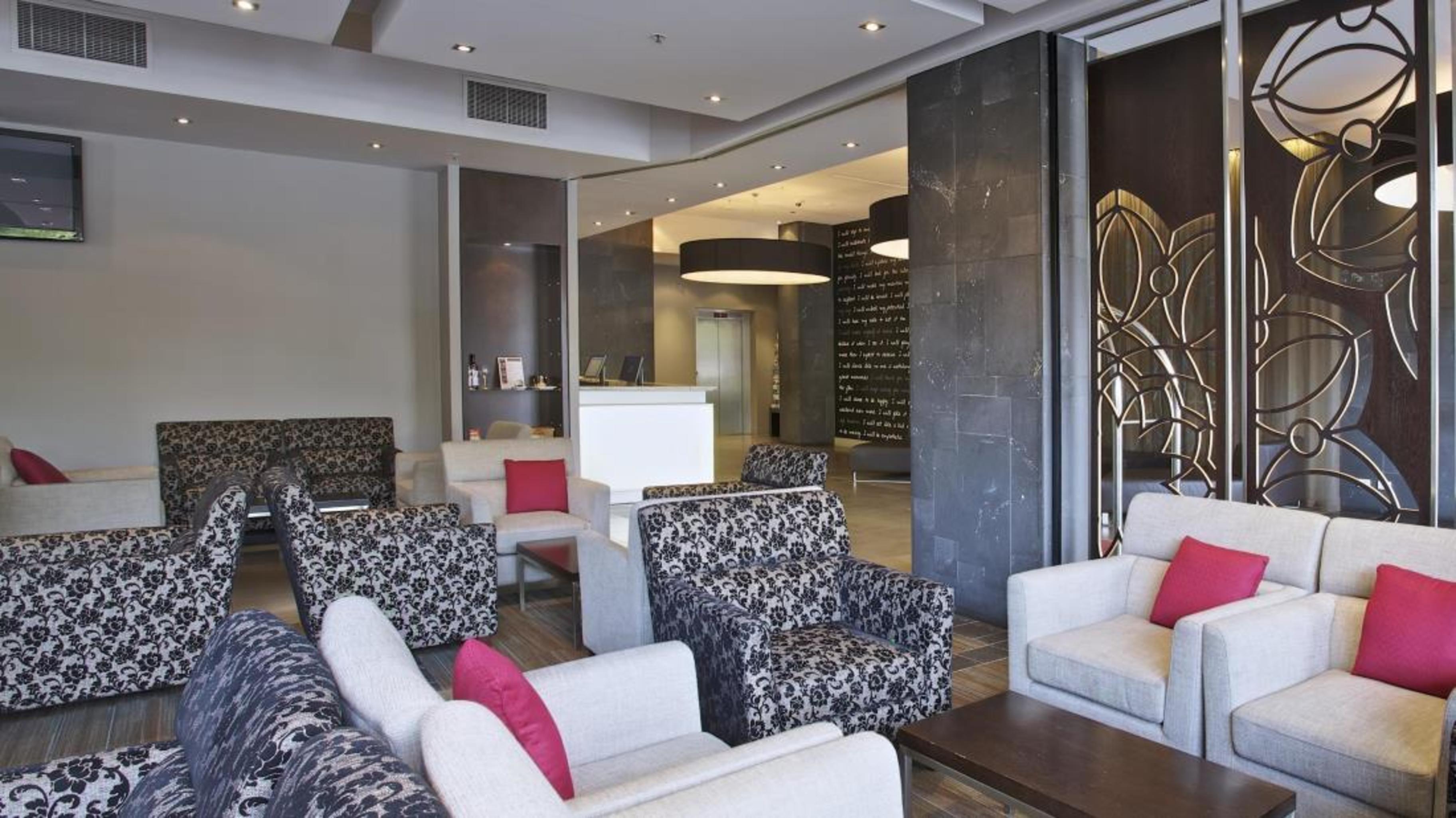 Mantra Hindmarsh Square Hotel Adelaide Buitenkant foto