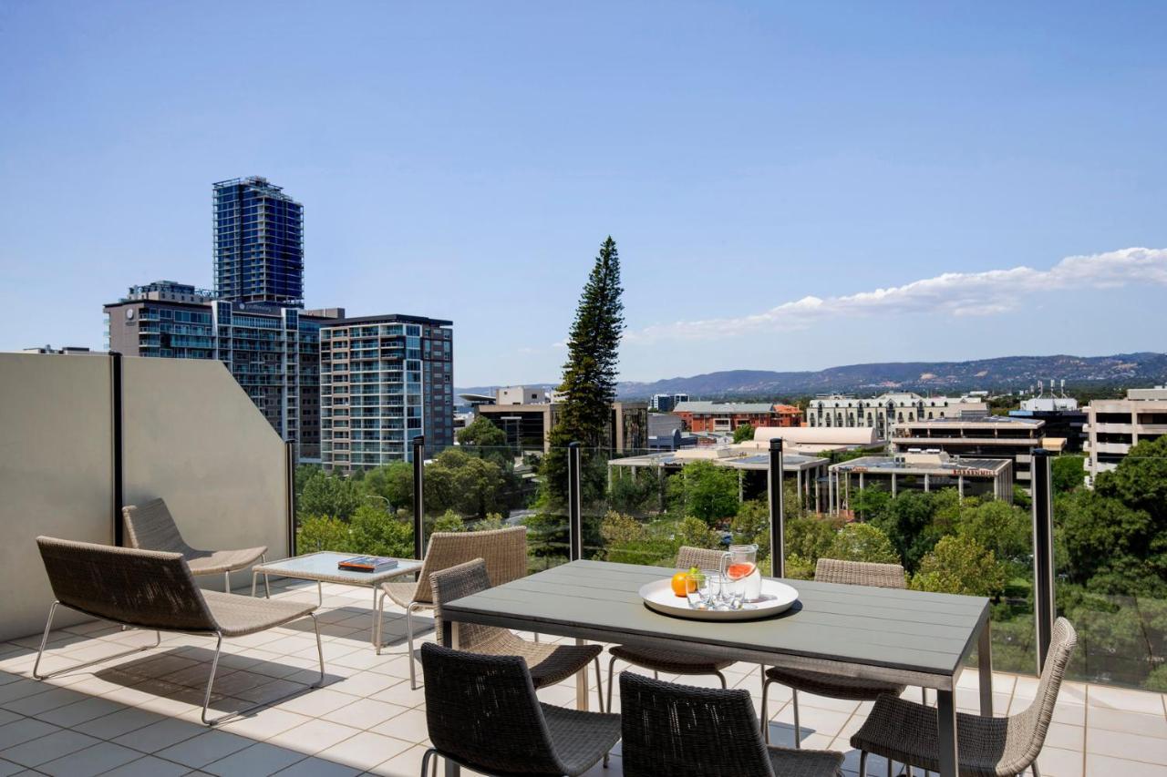Mantra Hindmarsh Square Hotel Adelaide Buitenkant foto